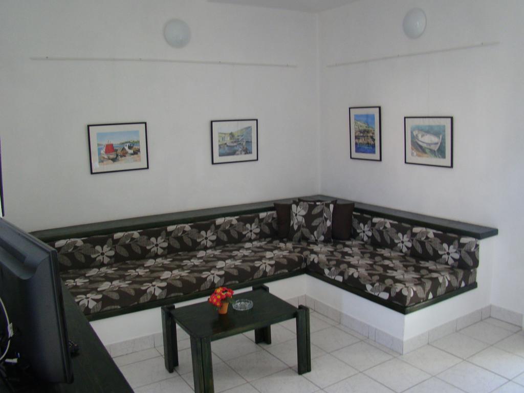 مورتير Apartments Sanda الغرفة الصورة
